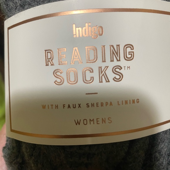 Indigo Gray Cozy Knitted Accents Decor - Picture 4 of 4